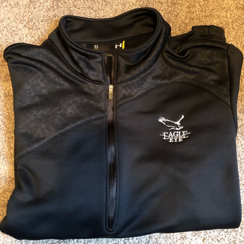 Under Armour ladies golf pullover